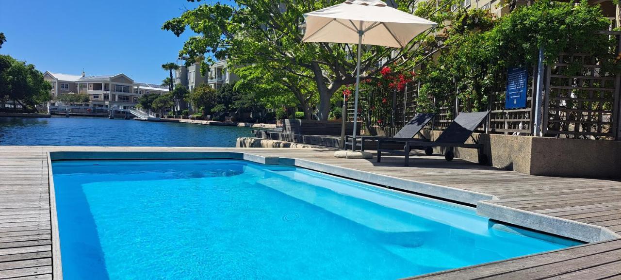 V&A Waterfront Marina Family Apartment 101 Altmore Cape Town Bagian luar foto