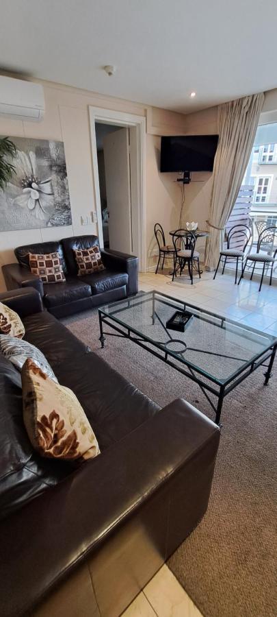 V&A Waterfront Marina Family Apartment 101 Altmore Cape Town Bagian luar foto