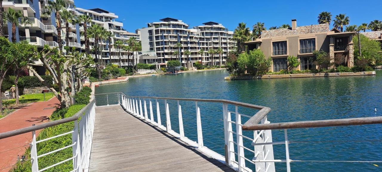 V&A Waterfront Marina Family Apartment 101 Altmore Cape Town Bagian luar foto