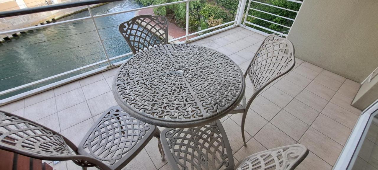 V&A Waterfront Marina Family Apartment 101 Altmore Cape Town Bagian luar foto