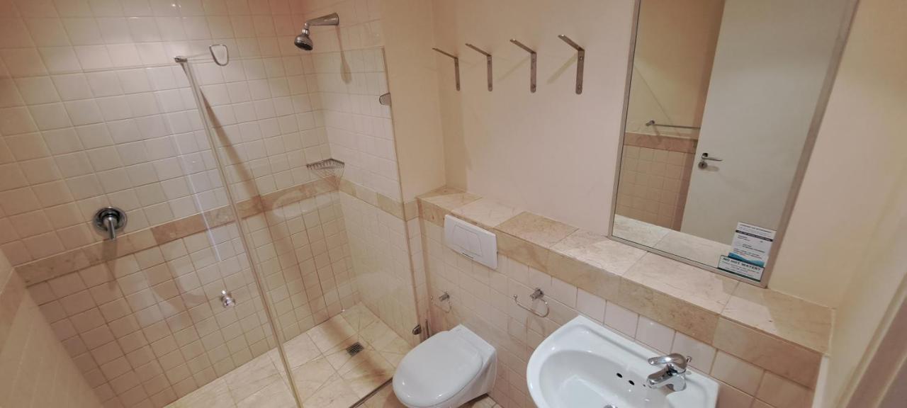 V&A Waterfront Marina Family Apartment 101 Altmore Cape Town Bagian luar foto